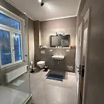 아파트 Uferresidenz - Stilvoller Altbau-charme Mit Balkon, Wasserblick Und Platz Fuer Ganze Familie 올덴부르크